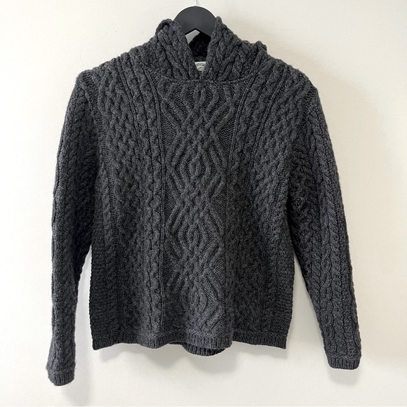ARANCRAFTS MADE IN IRELAND FISHERMAN MERINO WOOL HOODED SWEATER - Picture 1 of 6